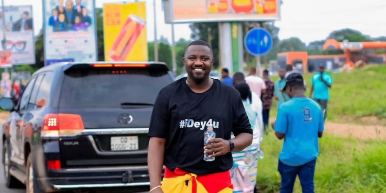 John Dumelo